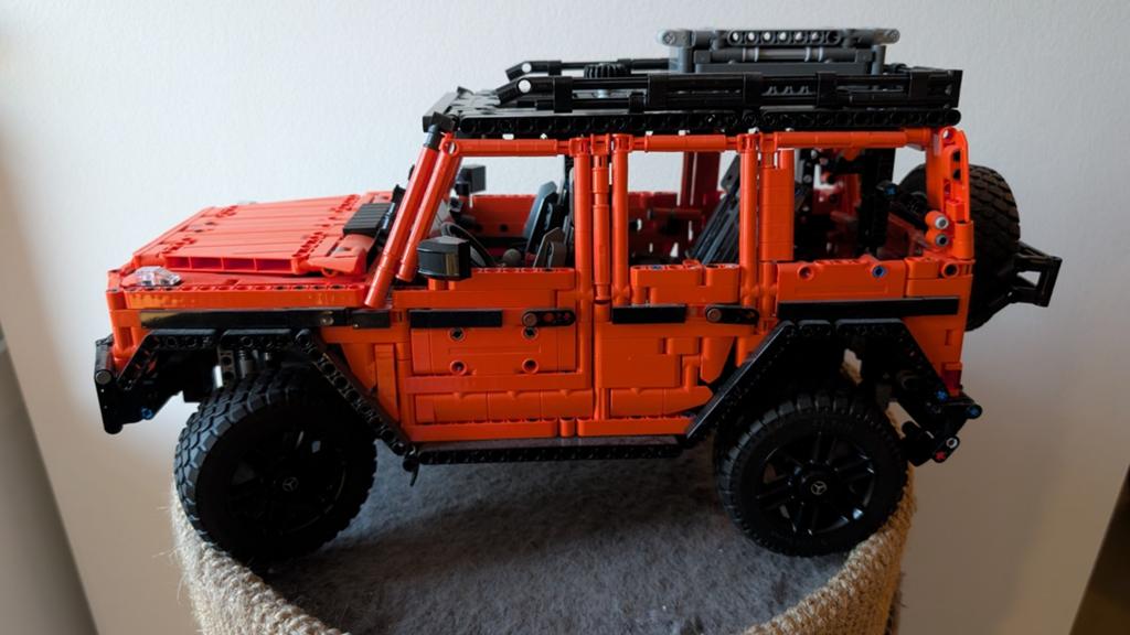 Lego Technic Mercedes-Benz G klasse 4x4 (Oranje), Ophalen, Zo goed als nieuw