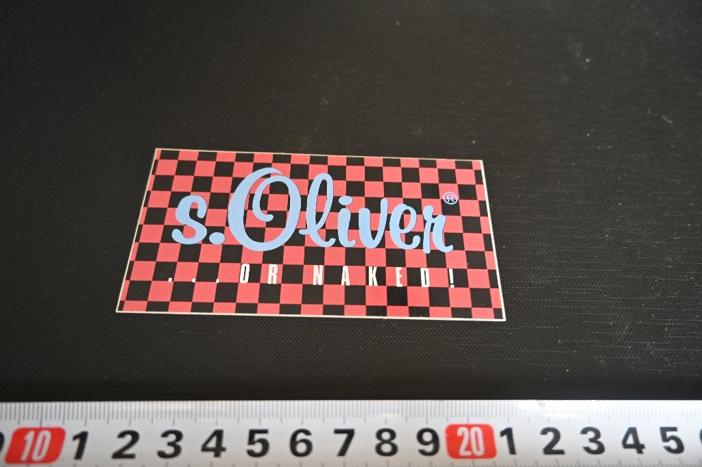 sticker s. oliver ... or naked !, Ophalen of Verzenden, Zo goed als nieuw