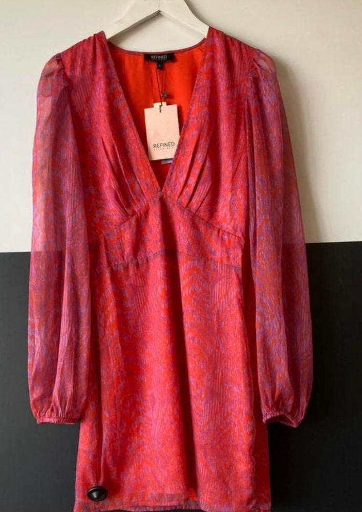 Nieuw Partij Dames Merkkleding Mid-/Hoger Segment, Kleding | Dames, Dames-kledingpakketten, Ophalen of Verzenden, Nieuw, Maat 46/48 (XL) of groter