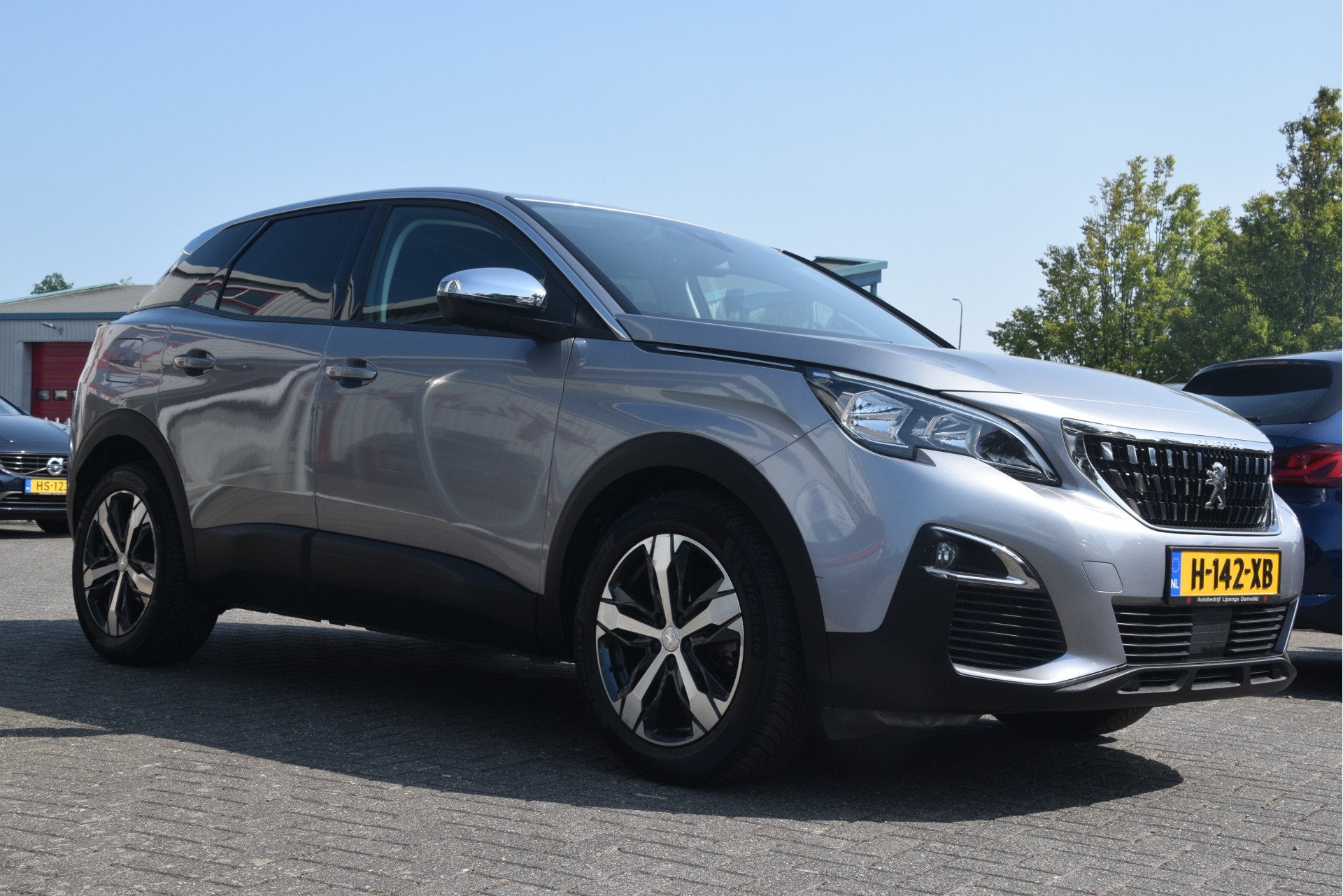 Peugeot 3008 1.2 PureTech Allure Revisie motor | Carplay | 1, Stof, Gebruikt, Euro 6, 1199 cc