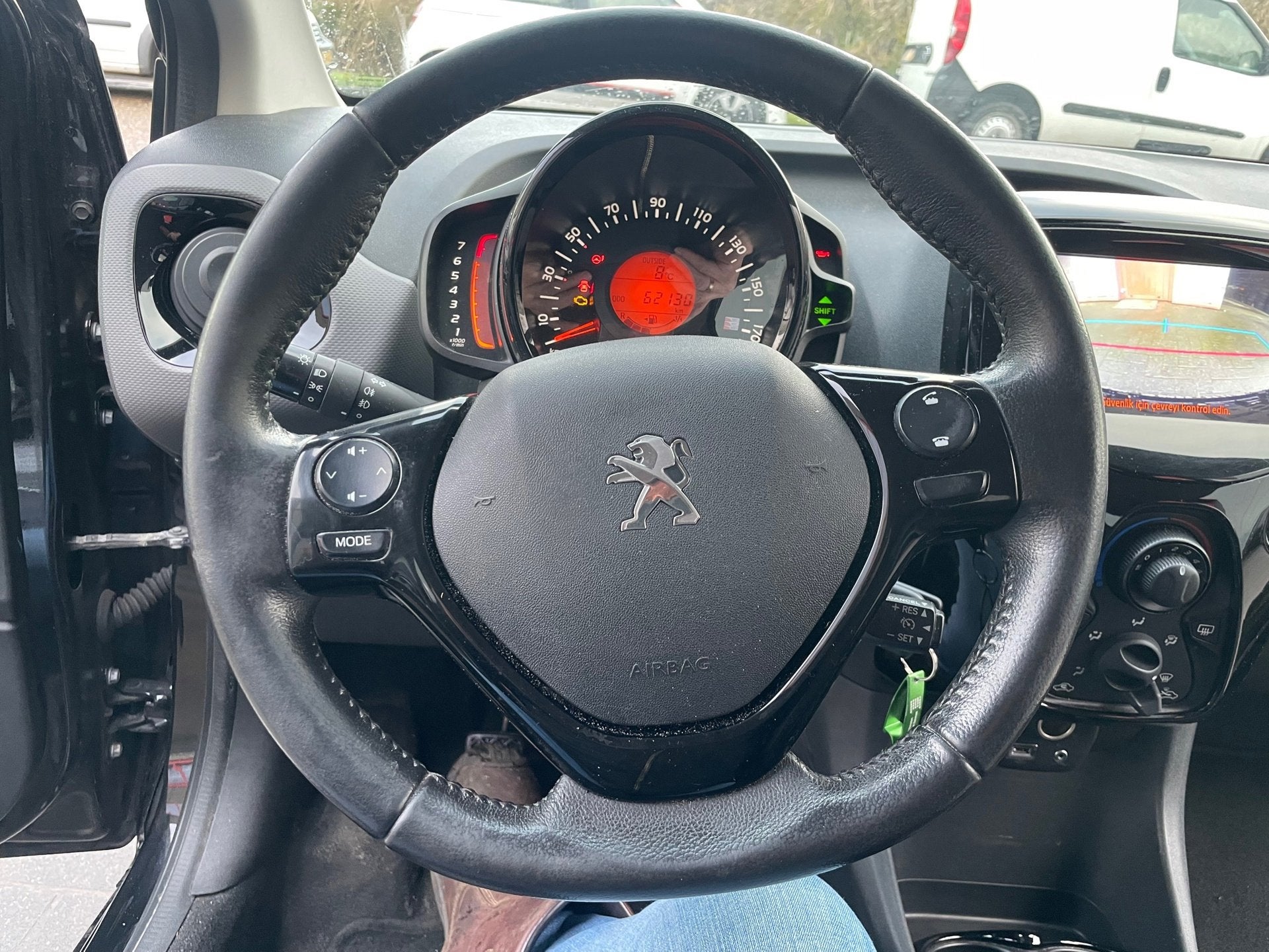 Peugeot 108 1.0 e-VTi Allure, Voorwielaandrijving, Dealer onderhouden, Gebruikt, 4 stoelen