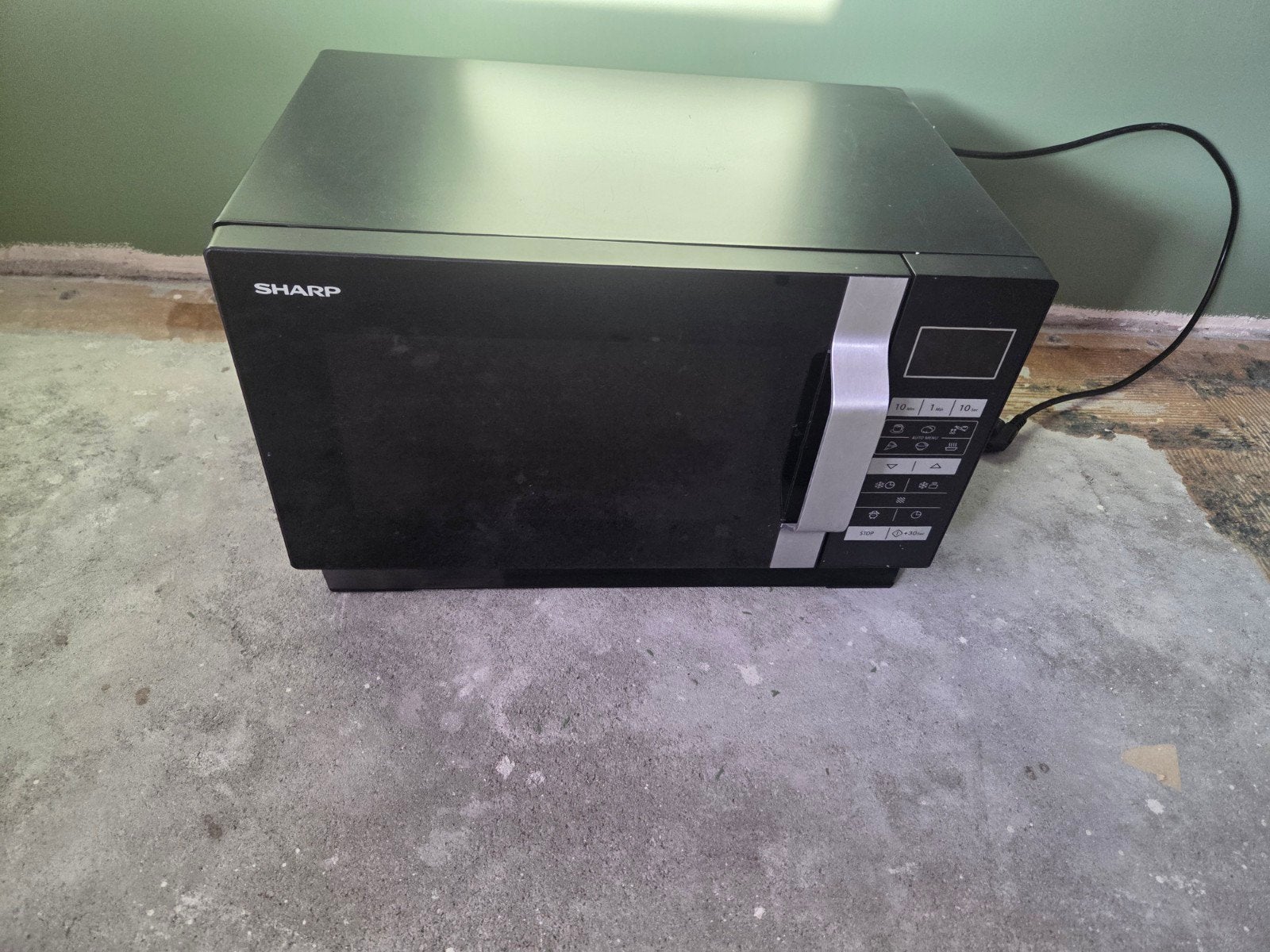 Sharp magnetron, volledig functioneel, Ophalen