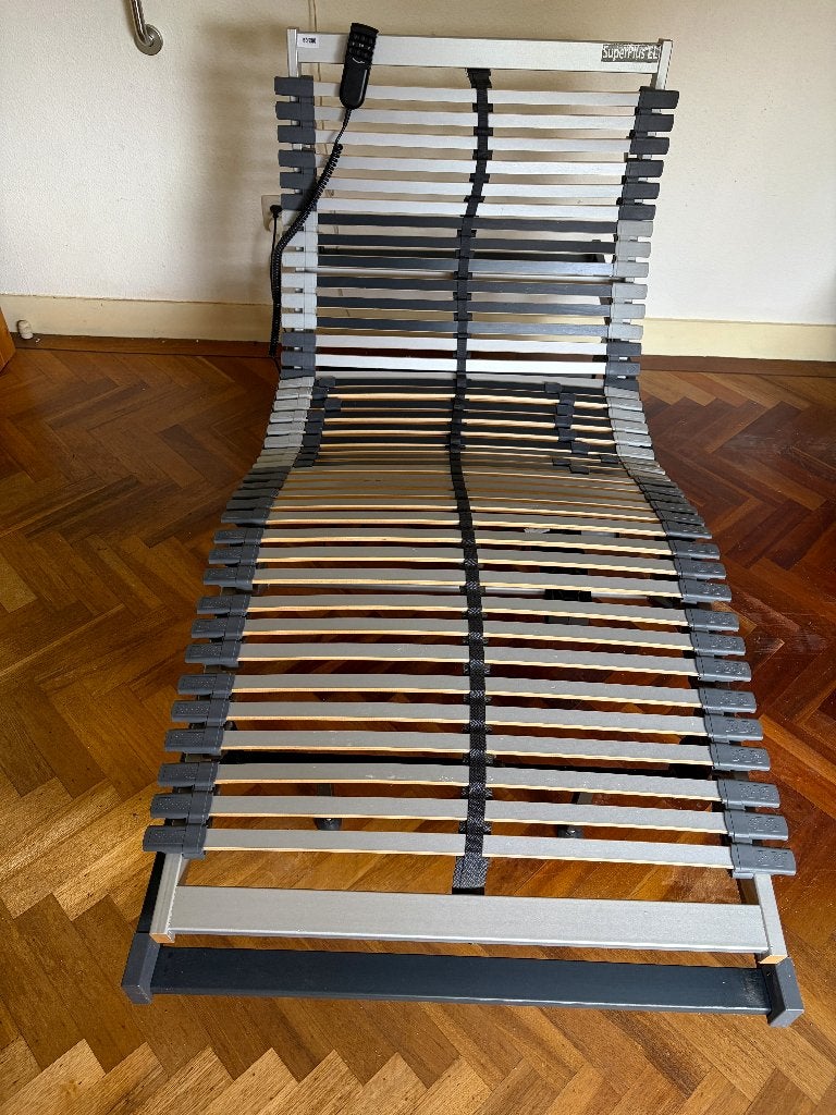 42 lats elektrisch verstelbare lattenbodem 80x200, Ophalen, Eenpersoons, Zo goed als nieuw, 80 cm