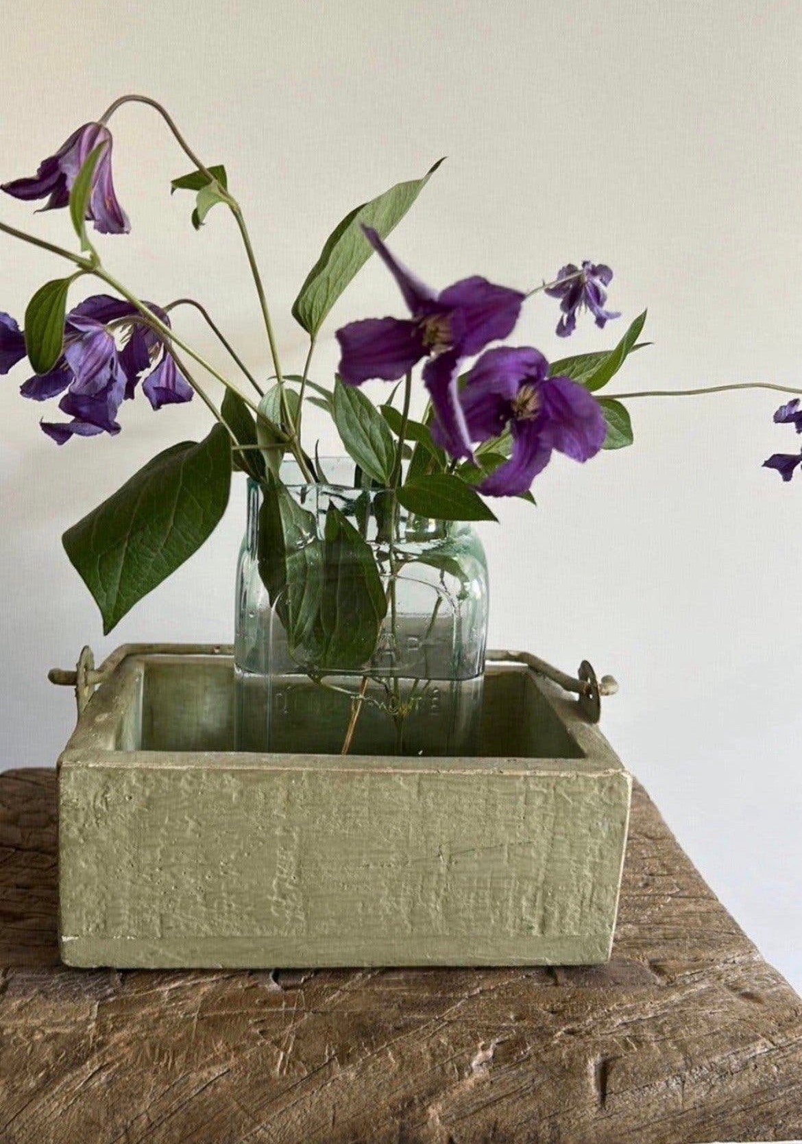 Brocante frans houten bakje met hengsel sleetsgroen, Antiek en Kunst, Verzenden