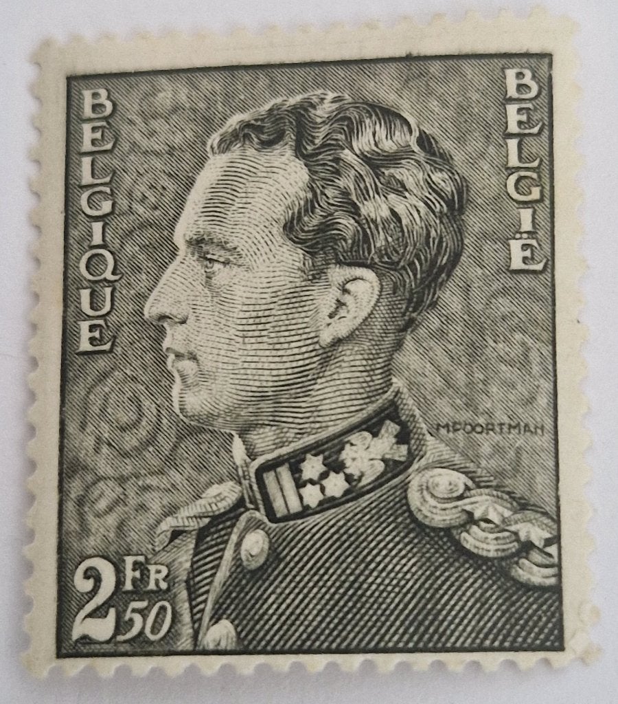 Belgie 1936-56 - OBP 530 - Koning Leopold III -type Poortman, Spoor van plakker, Ophalen of Verzenden, Staatshoofden, Frankeerzegel