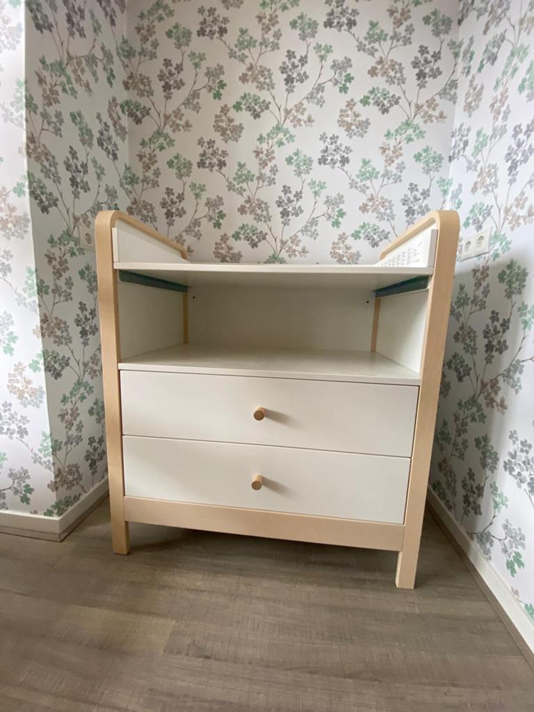 Commode/ ladekast, Kinderen en Baby's, Kinderkamer | Commodes en Kasten, Ophalen, 50 tot 70 cm, 105 cm of meer, Zo goed als nieuw