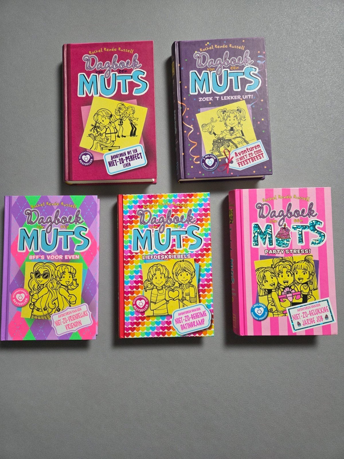 Dagboek van een Muts -  5 boeken deel 1, 2, 11, 12 en 13, Ophalen of Verzenden, Zo goed als nieuw, Rachel Renée Russell, Fictie algemeen