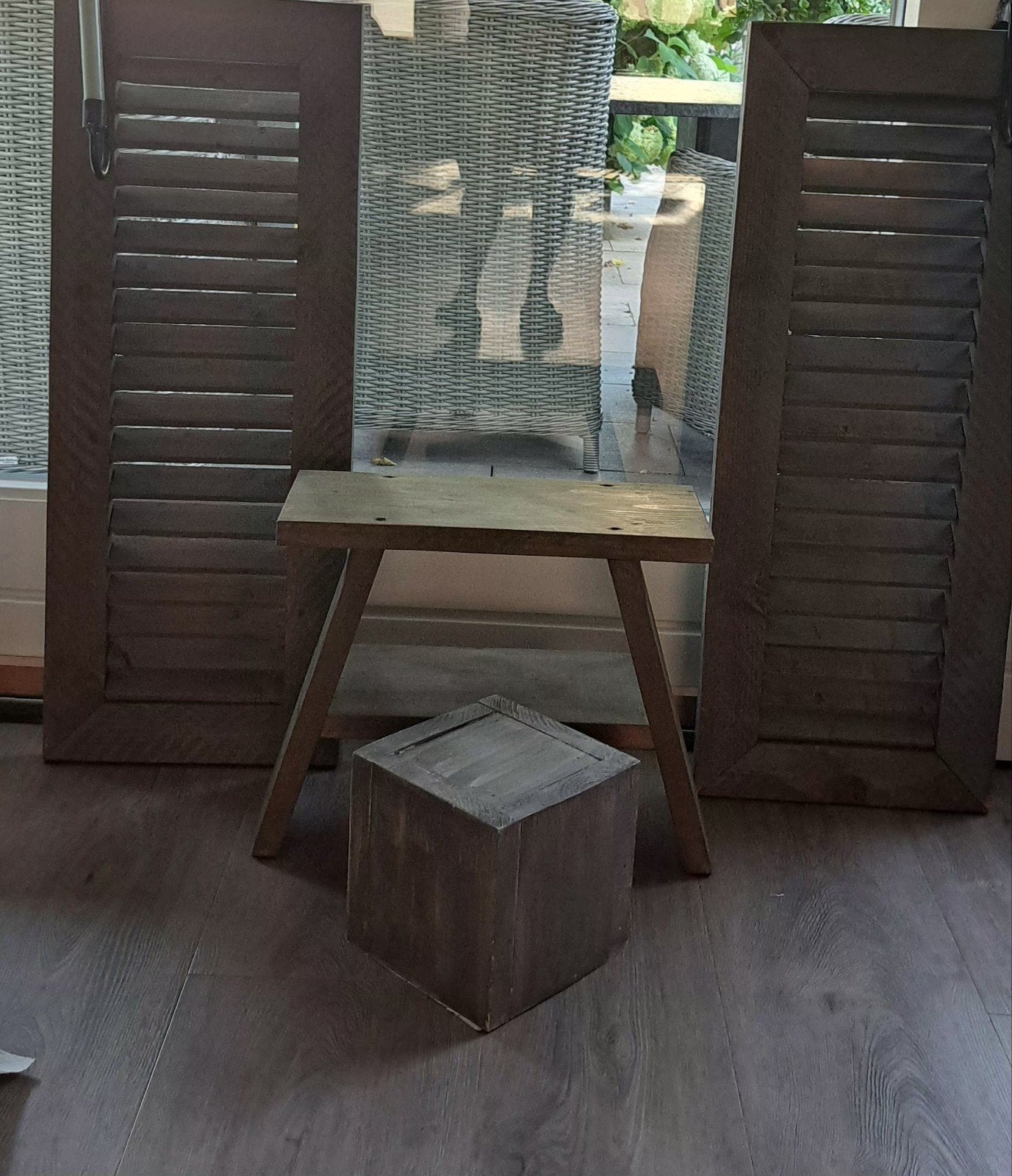 Luiken, bijzettafel en blok in taupe kleur, Ophalen