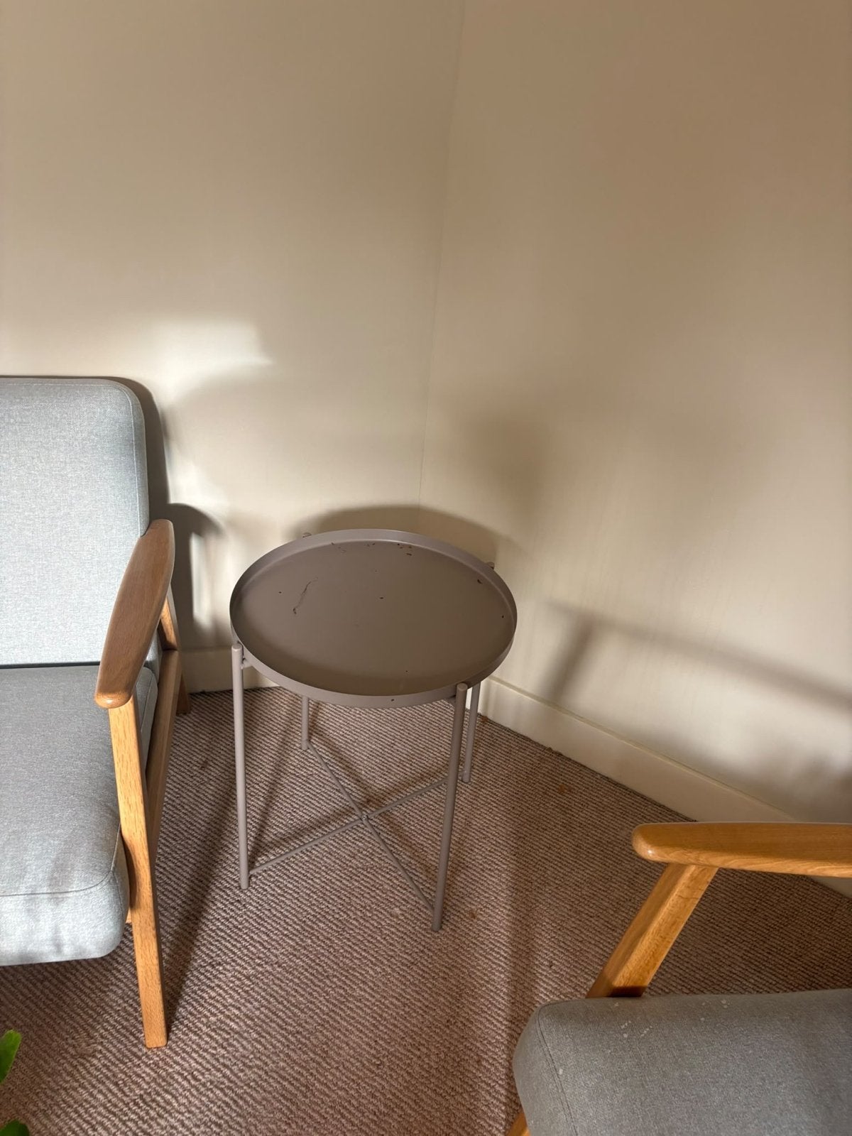 IKEA Gladom Salontafel - Donkergrijs-beige, Minder dan 55 cm, Gebruikt, Metaal of Aluminium, Rond