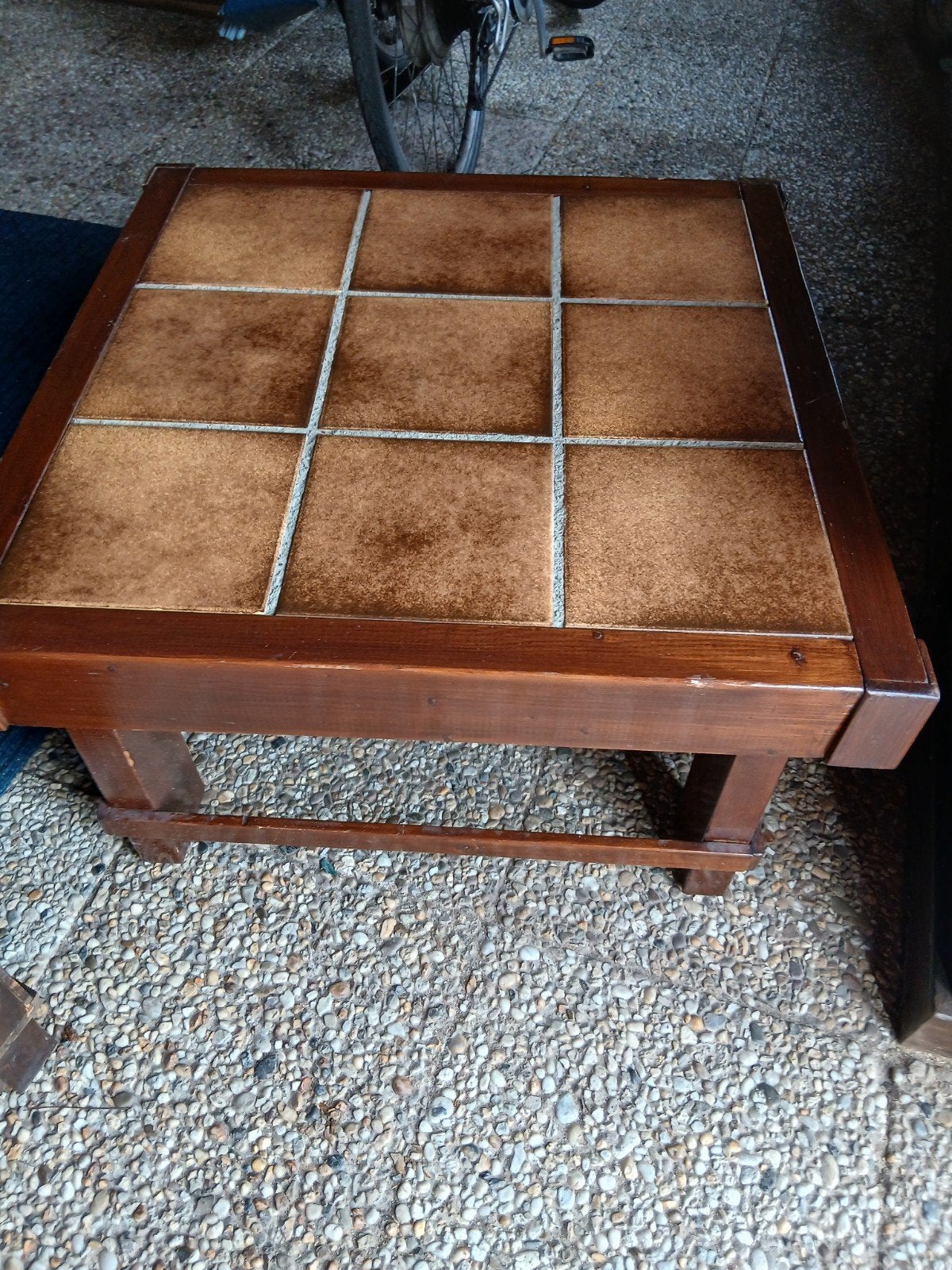 bijzettafel hout met tegels, Ophalen, 50 tot 100 cm, 50 tot 100 cm