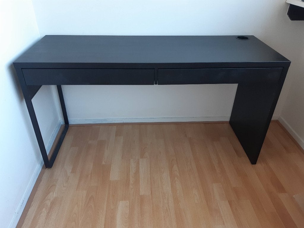 Black IKEA desk with 2 drawers (MICKE), Ophalen, Zwart, Gebruikt, Hout