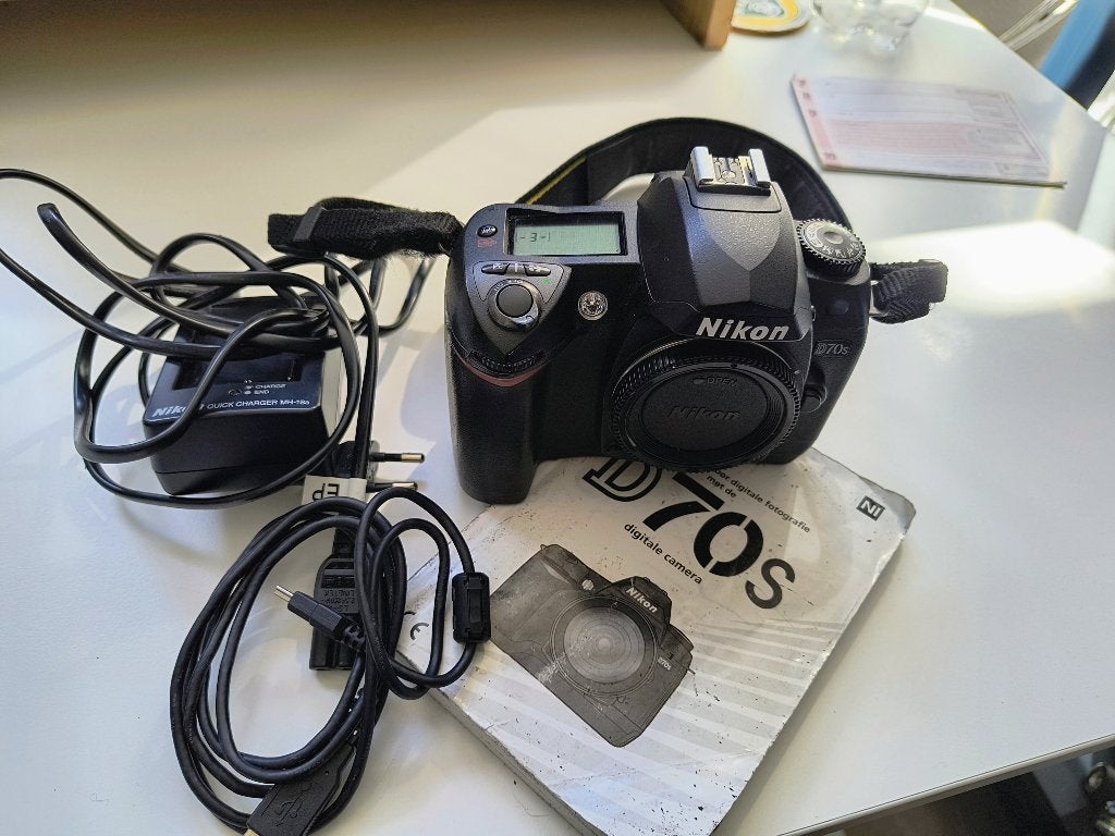 Nikon D70s body, Audio, Tv en Foto, Fotocamera's Digitaal, Ingebouwde flitser, Gebruikt, Spiegelreflex, Ophalen of Verzenden