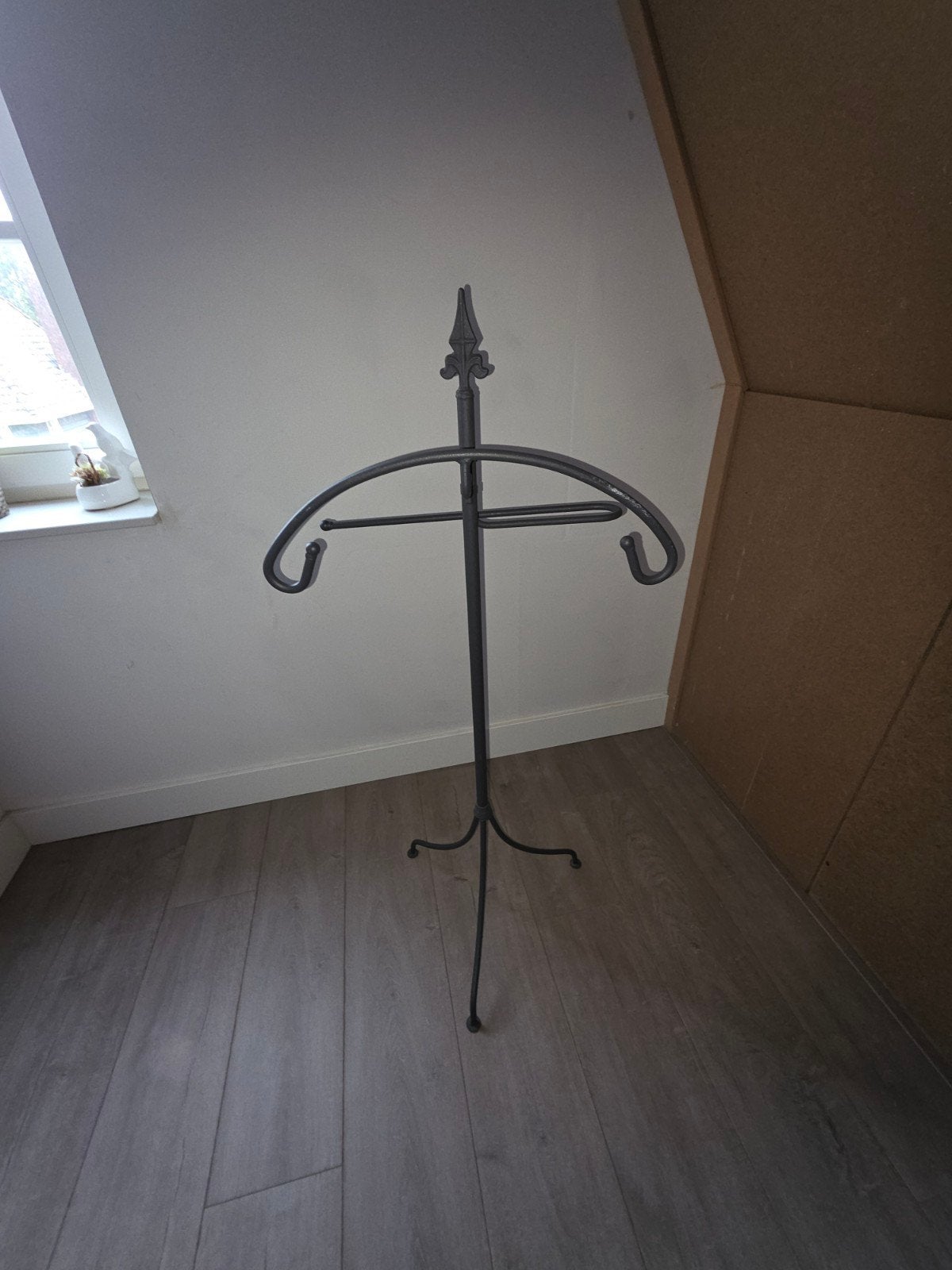 Metalen dressboy - B 51 x H 119 x D 39 cm, Ophalen, 100 tot 150 cm, Overige typen, Zo goed als nieuw