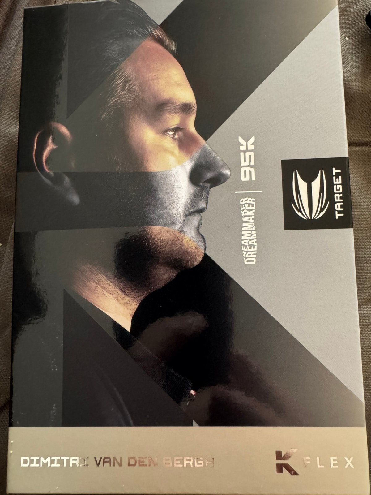 Nieuw: Target Dimitri van den Bergh 95K Swiss Point - 22g, Ophalen, Nieuw, Pijlen