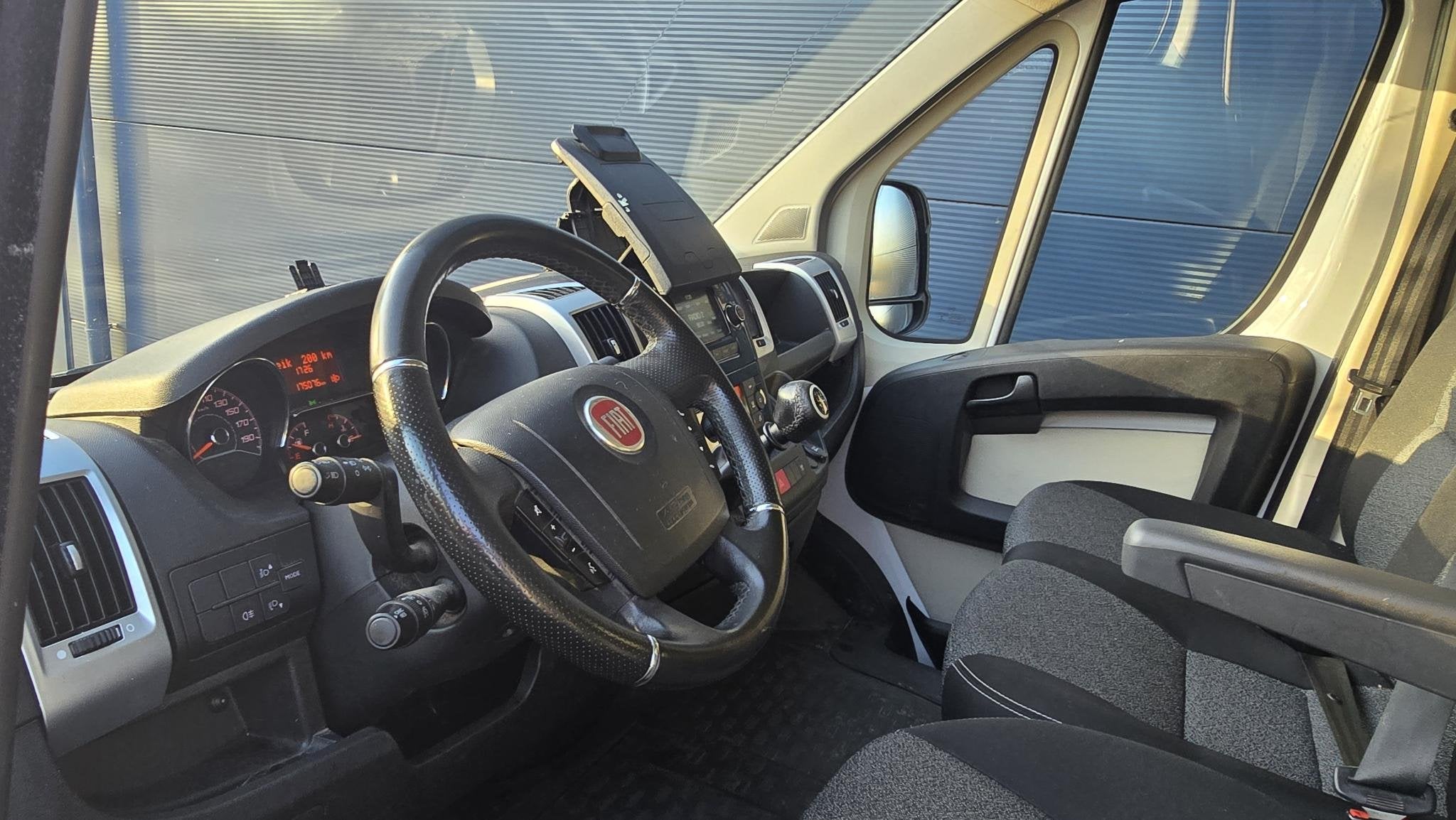 Fiat Ducato 35H 2.3 MultiJet L3H1 |NAP|3p.|D-Hollandia laadk, Voorwielaandrijving, Gebruikt, Euro 6, 3000 kg