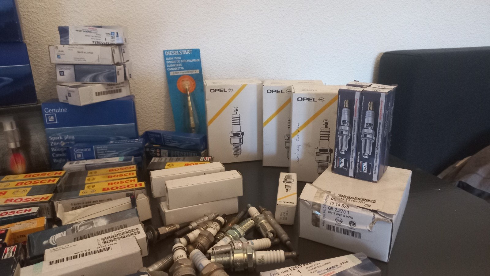 Meer dan 150 bougies! Vooral Opel en Bosch, Ophalen of Verzenden, Nieuw