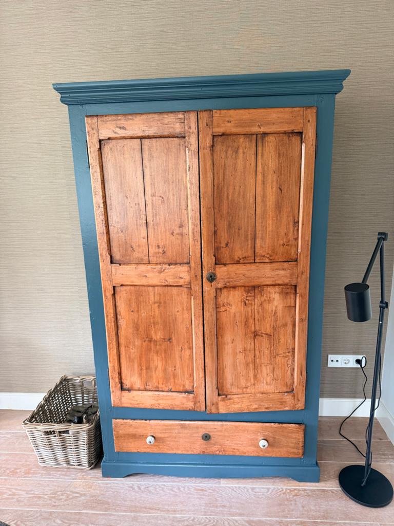 Antieke Spaanse kast in landelijke stijl, Antiek en Kunst, Antiek | Meubels | Kasten, Ophalen