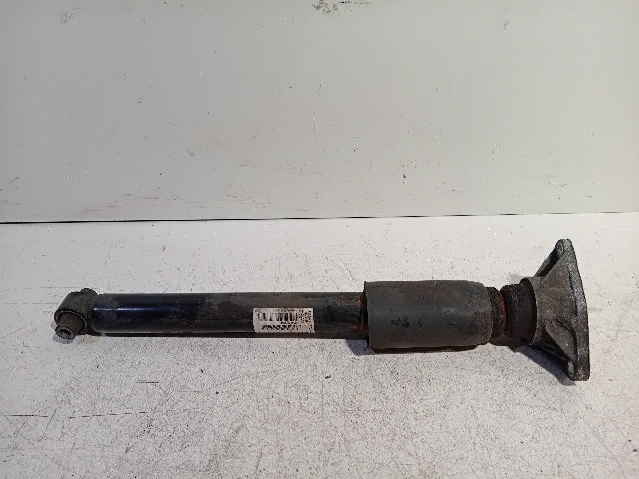 Schokbreker rechts achter BMW 3 serie, Onderdelen@venauto.nl, Van der Ven Autorecycling B.V., Gebruikt, Ettenseweg 76, 4706 PB Roosendaal, The Netherlands