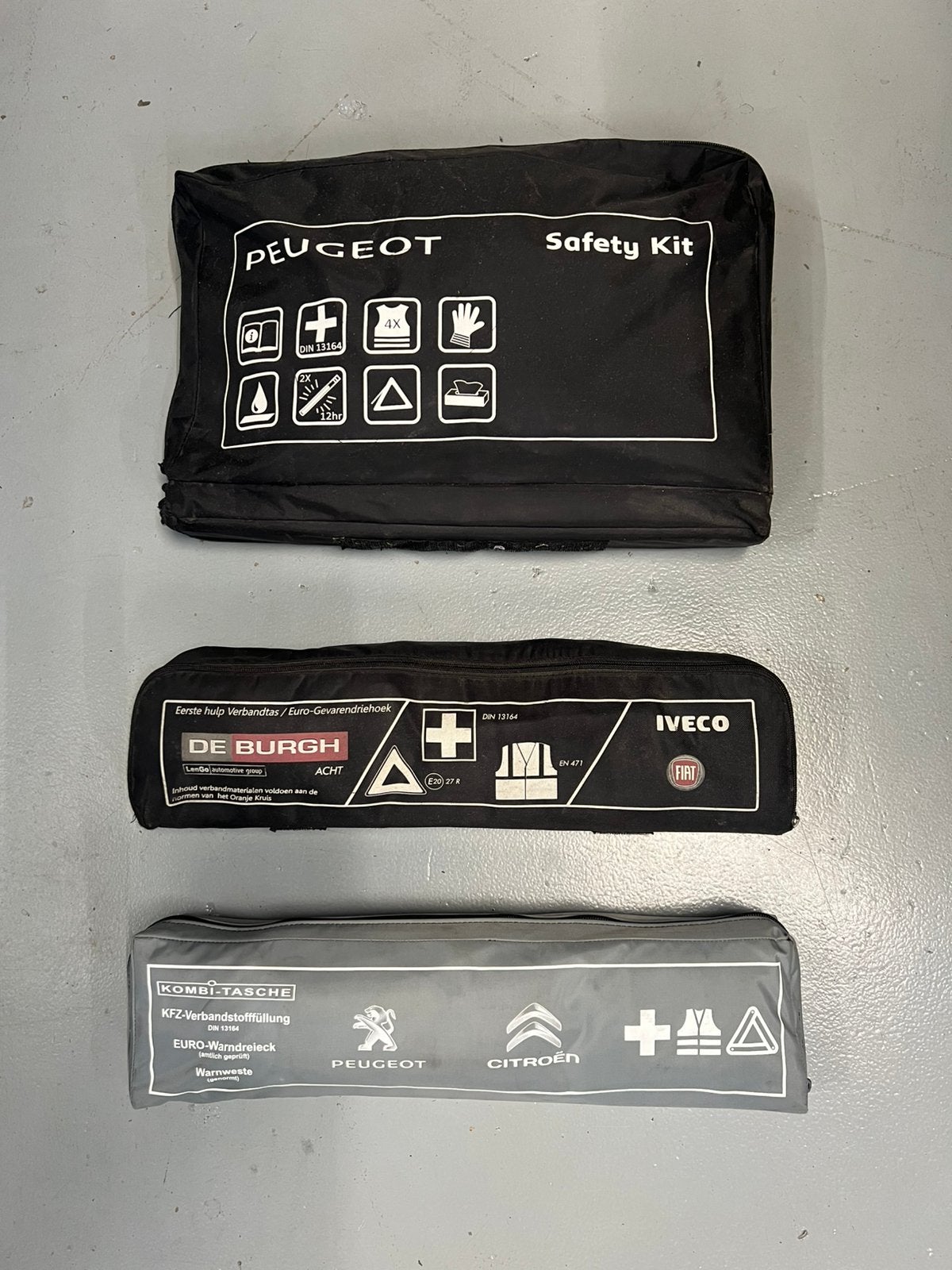 Safety Kit Peugeot Citroën Fiat Iveco, -, -, Ophalen of Verzenden, Zo goed als nieuw
