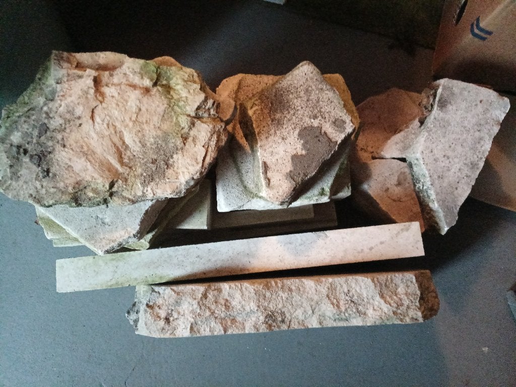 Stapeltje natuursteen uit jaren '60, Ophalen, Gebruikt, Overige typen