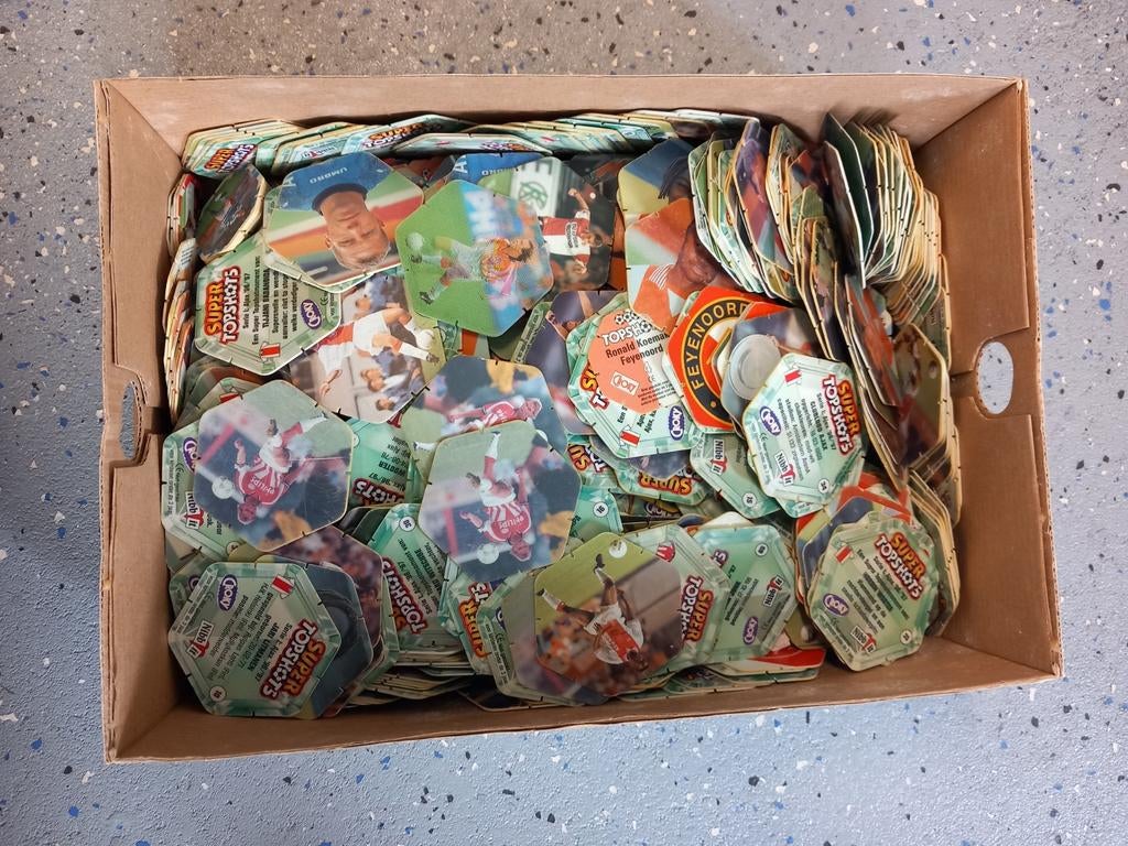 Voetbalplaatjes, Verzamelen, Flippo's, Ophalen