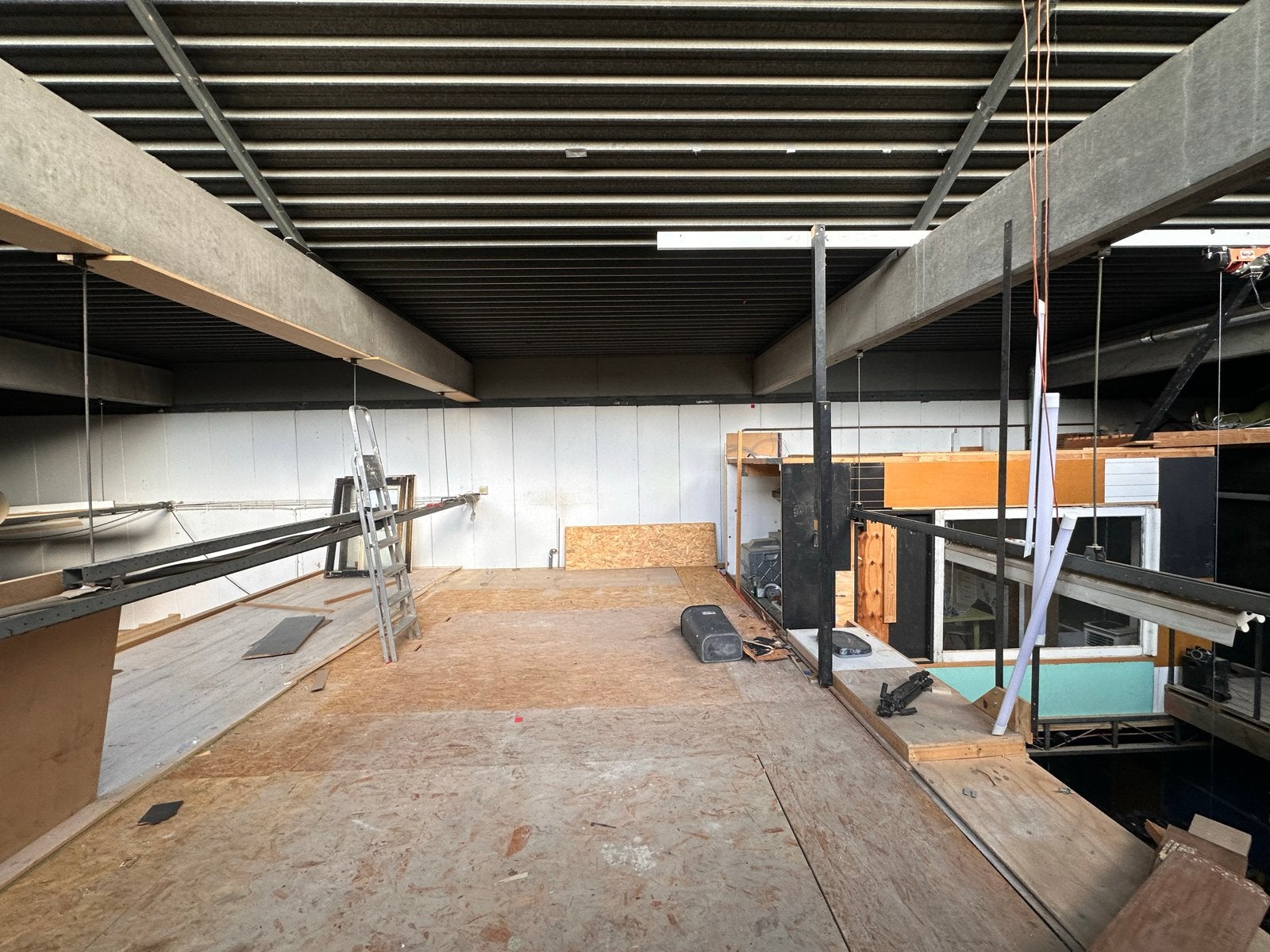Houten entresolvloer - reeds gedemonteerd, Doe-het-zelf en Verbouw, Hout en Planken, Ophalen, Gebruikt, Overige typen, Overige houtsoorten