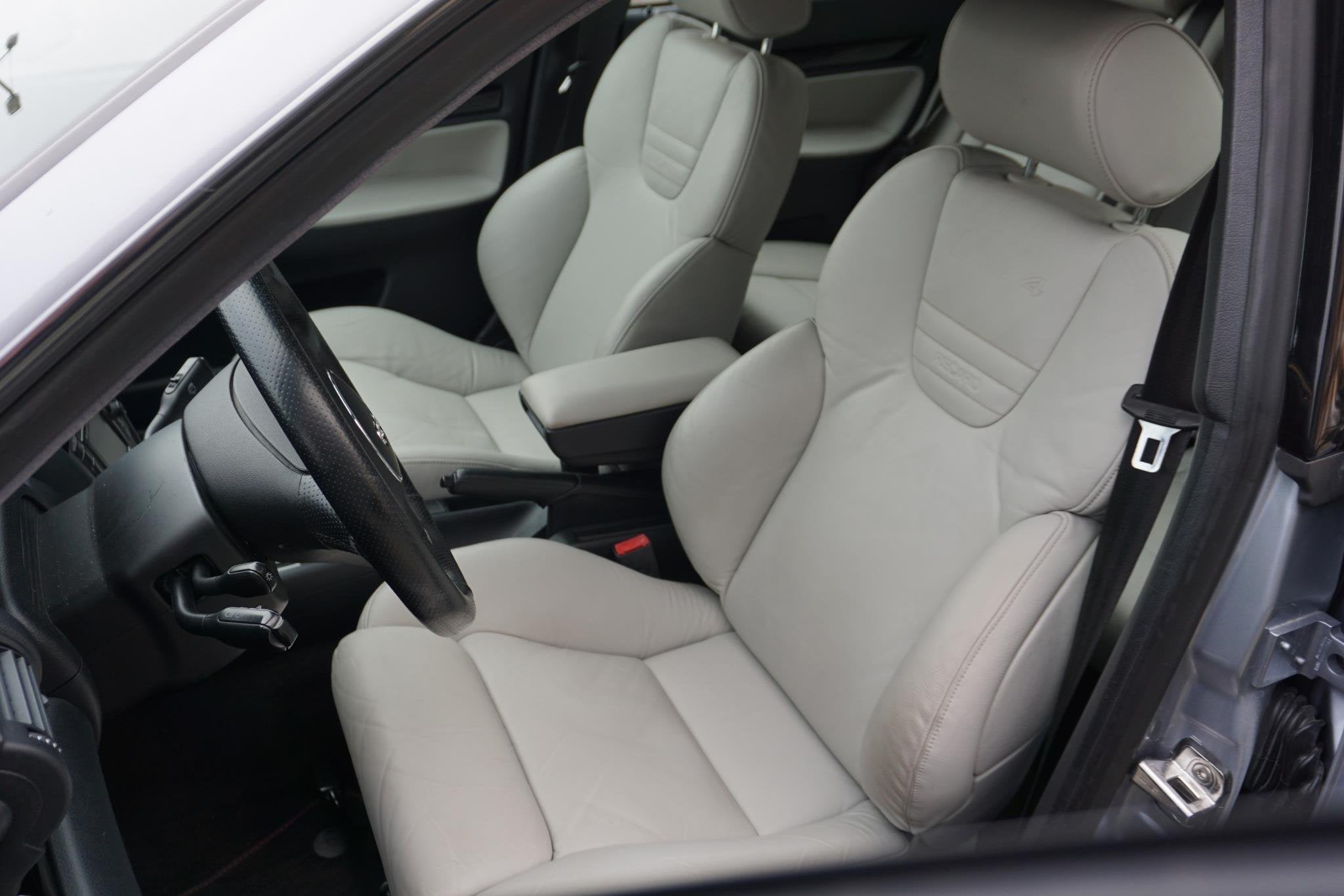 Foto 6 van Audi RS4 Avant 2.7 V6 quattro