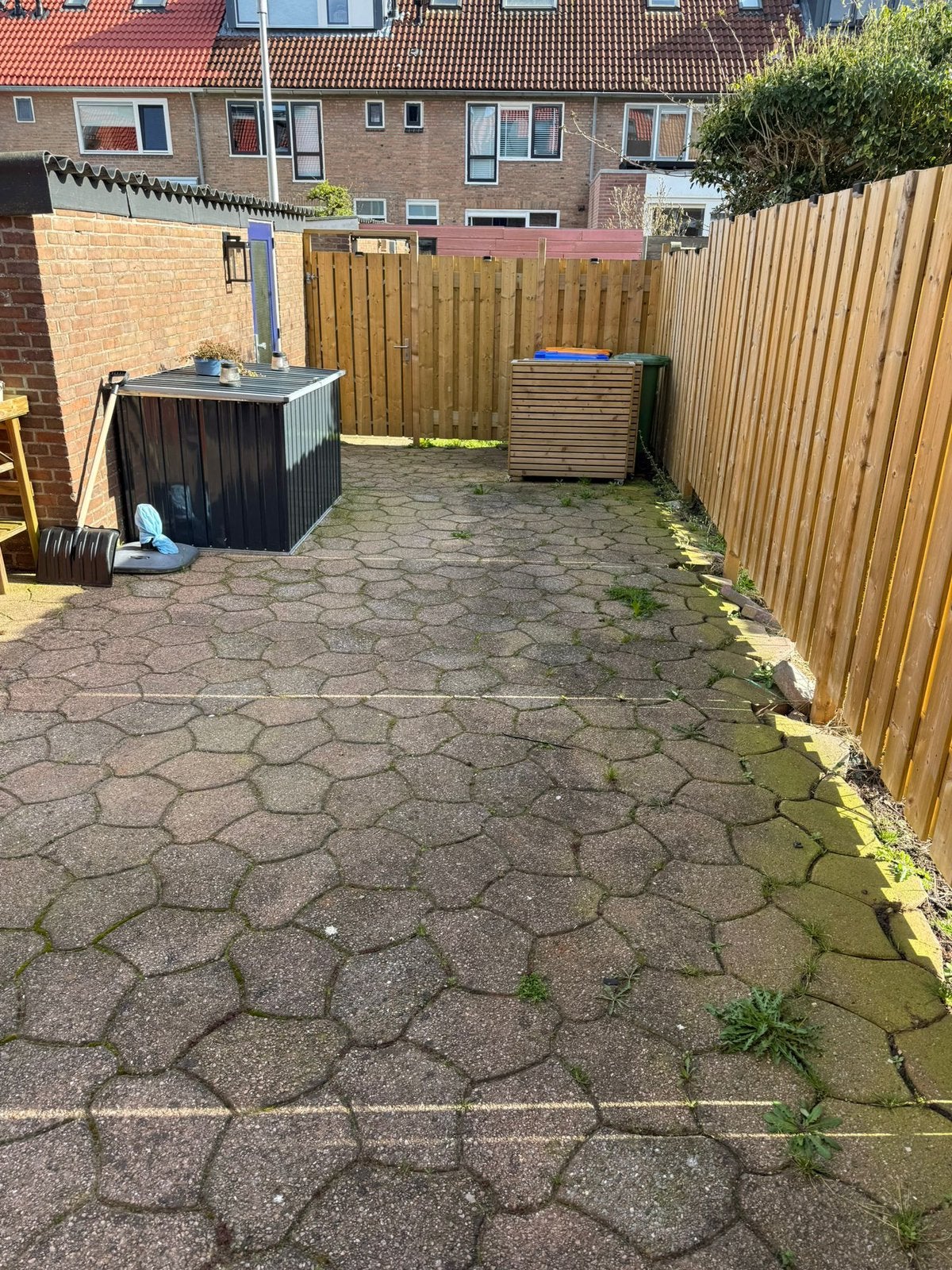Tuinrenovatie – Van oud naar modern!, Diensten en Vakmensen, Tuinmannen en Stratenmakers, Garantie, Tuinontwerp