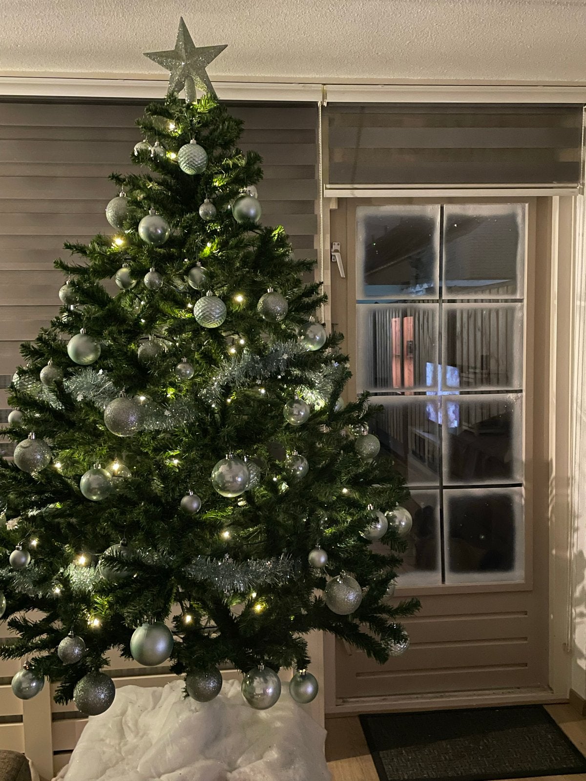 Kunst kerstboom, Ophalen, Gebruikt