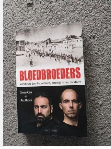 Bloedbroeders - Sinan Can en Ara Halici, Boeken, Ophalen of Verzenden, Zo goed als nieuw, Sinan Can, Europa