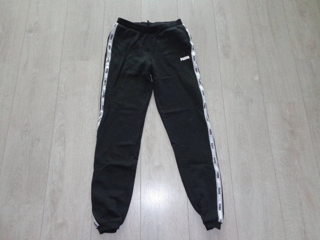 zwarte meisjestrainingsbroek van Puma, maat 176, Ophalen of Verzenden, Gebruikt, Meisje, Sport- of Zwemkleding