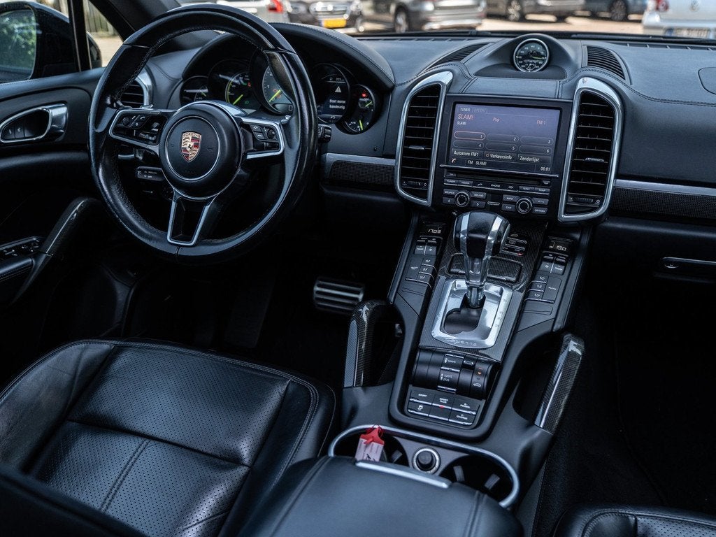 Porsche Cayenne 3.0 S E-Hybrid - PANORAMADAK - CARBON INTERI, Auto's, Automaat, Cayenne, Gebruikt, 2995 cc