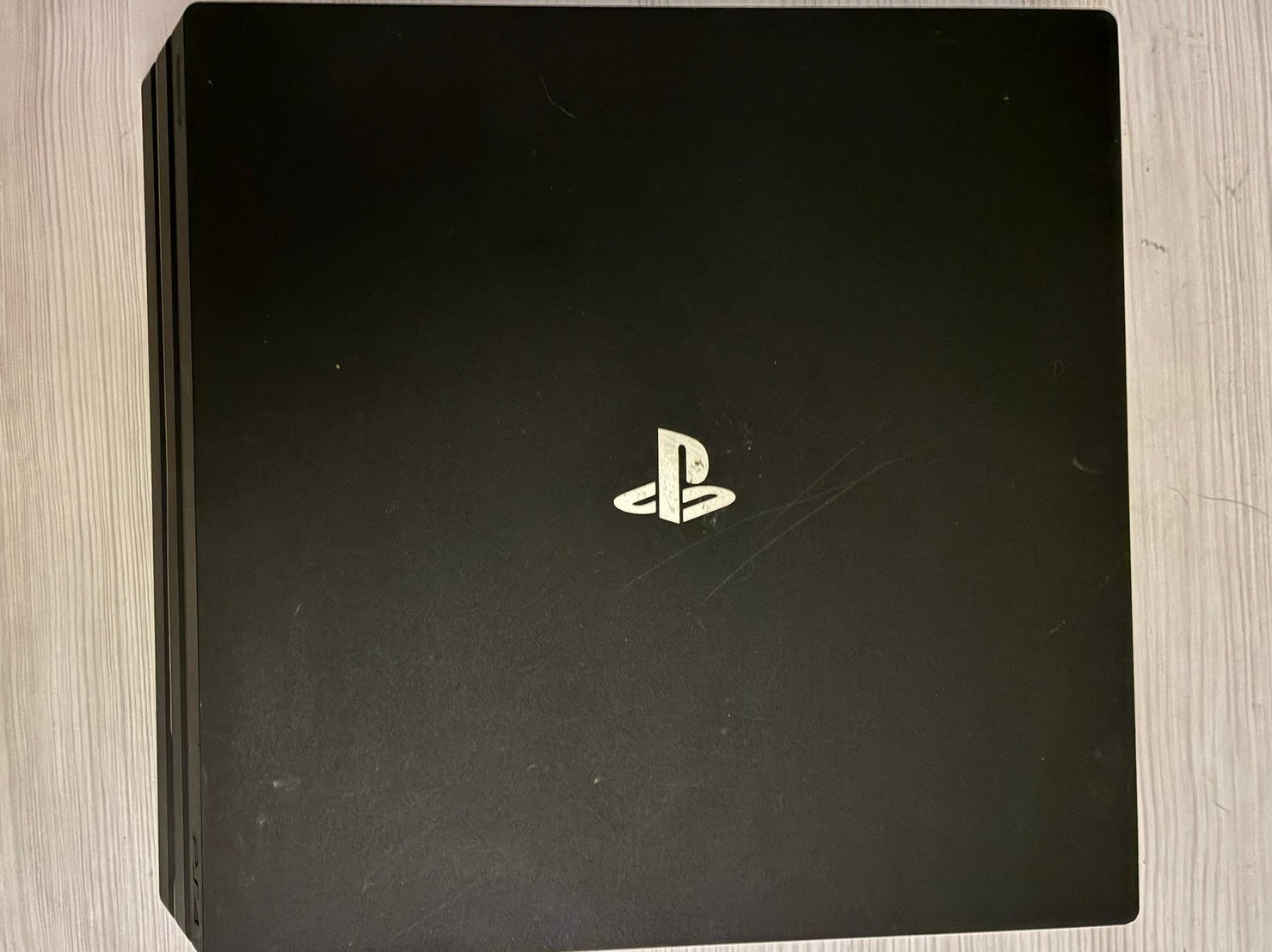 PlayStation 4 PRO 1TB + controllers, Spelcomputers en Games, Spelcomputers | Sony PlayStation 4, Ophalen, Zo goed als nieuw, Met 2 controllers