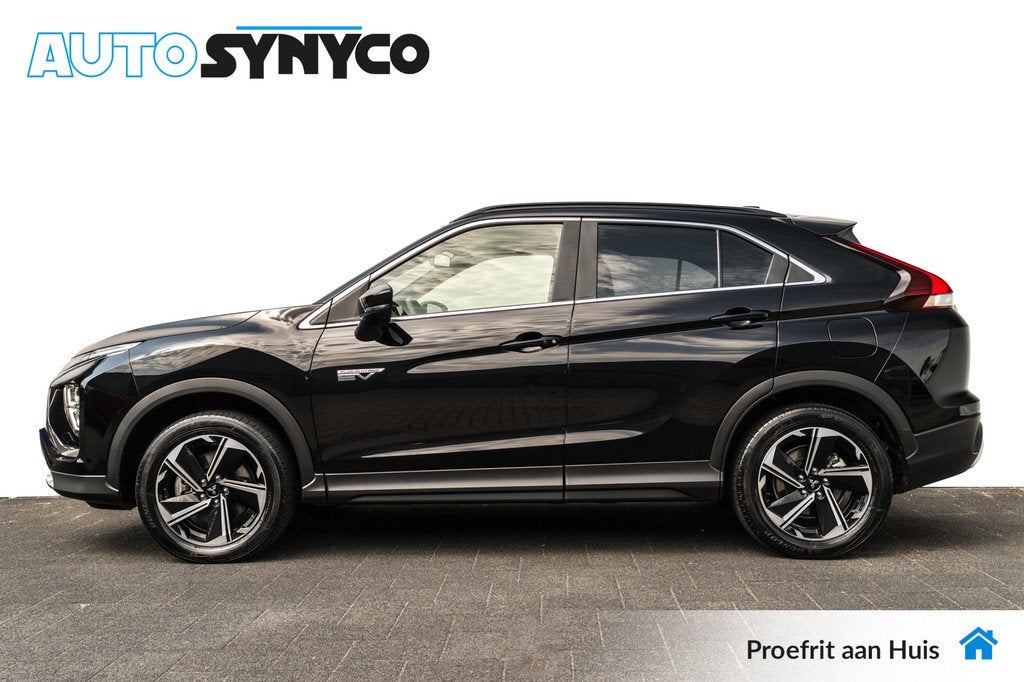 Mitsubishi Eclipse Cross 2.4 PHEV Plus I Trekhaak I Camera I, Auto's, Mitsubishi, 188 pk, 4 cilinders, Met garantie (alle), Zwart