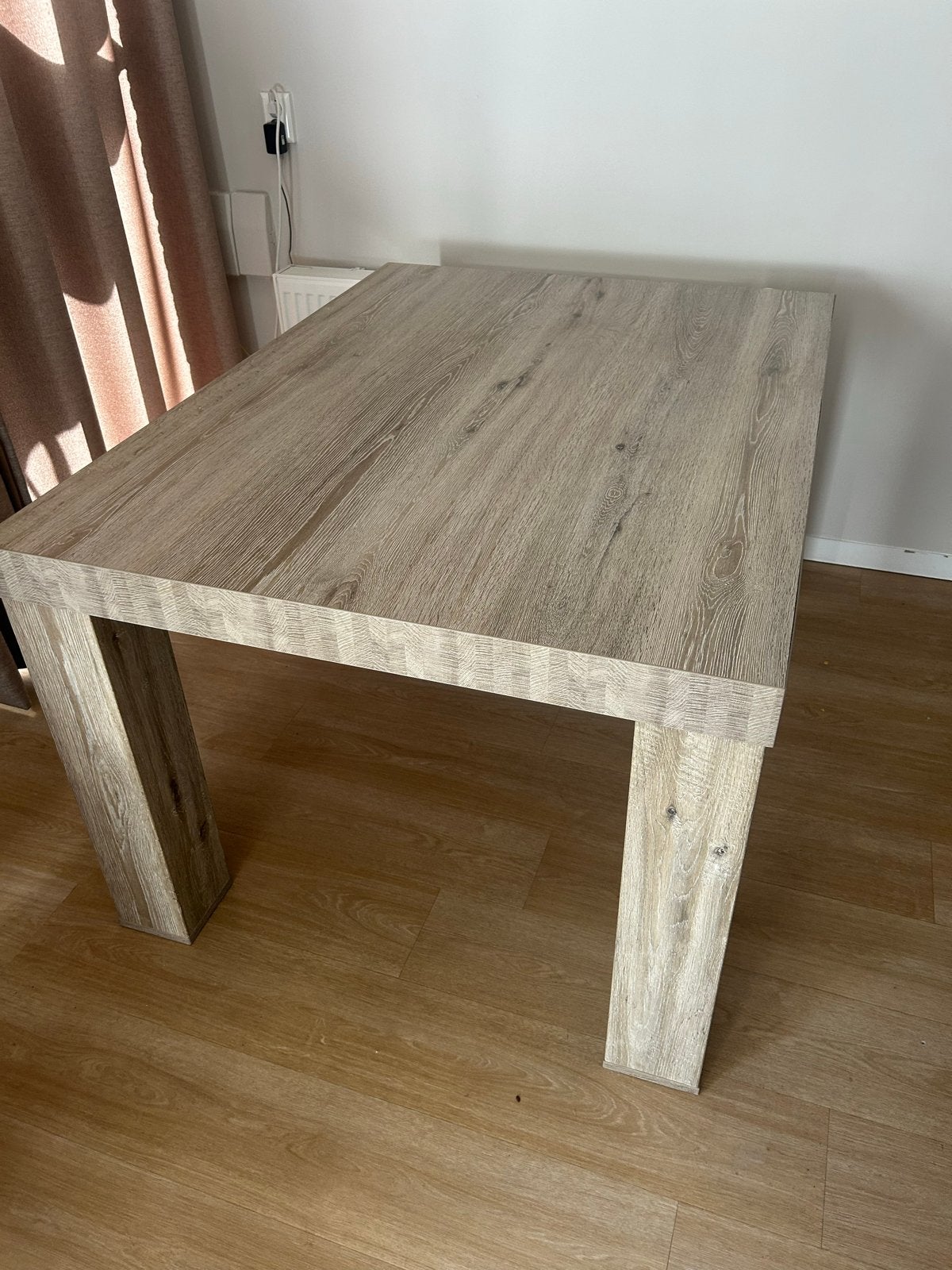 Moderne eettafel, Huis en Inrichting, Ophalen, 100 tot 150 cm, 50 tot 100 cm, Zo goed als nieuw