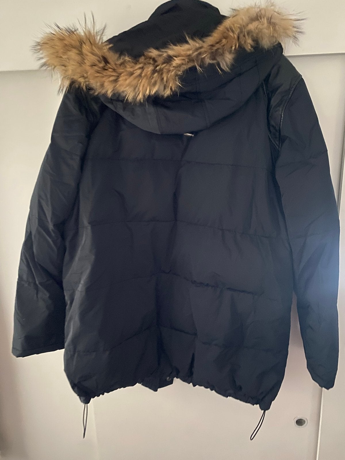 ARMA Heren Winterjas Zwart met Bontkraag Maat 56 zwart, Ophalen of Verzenden, Zo goed als nieuw, Maat 56/58 (XL), Zwart