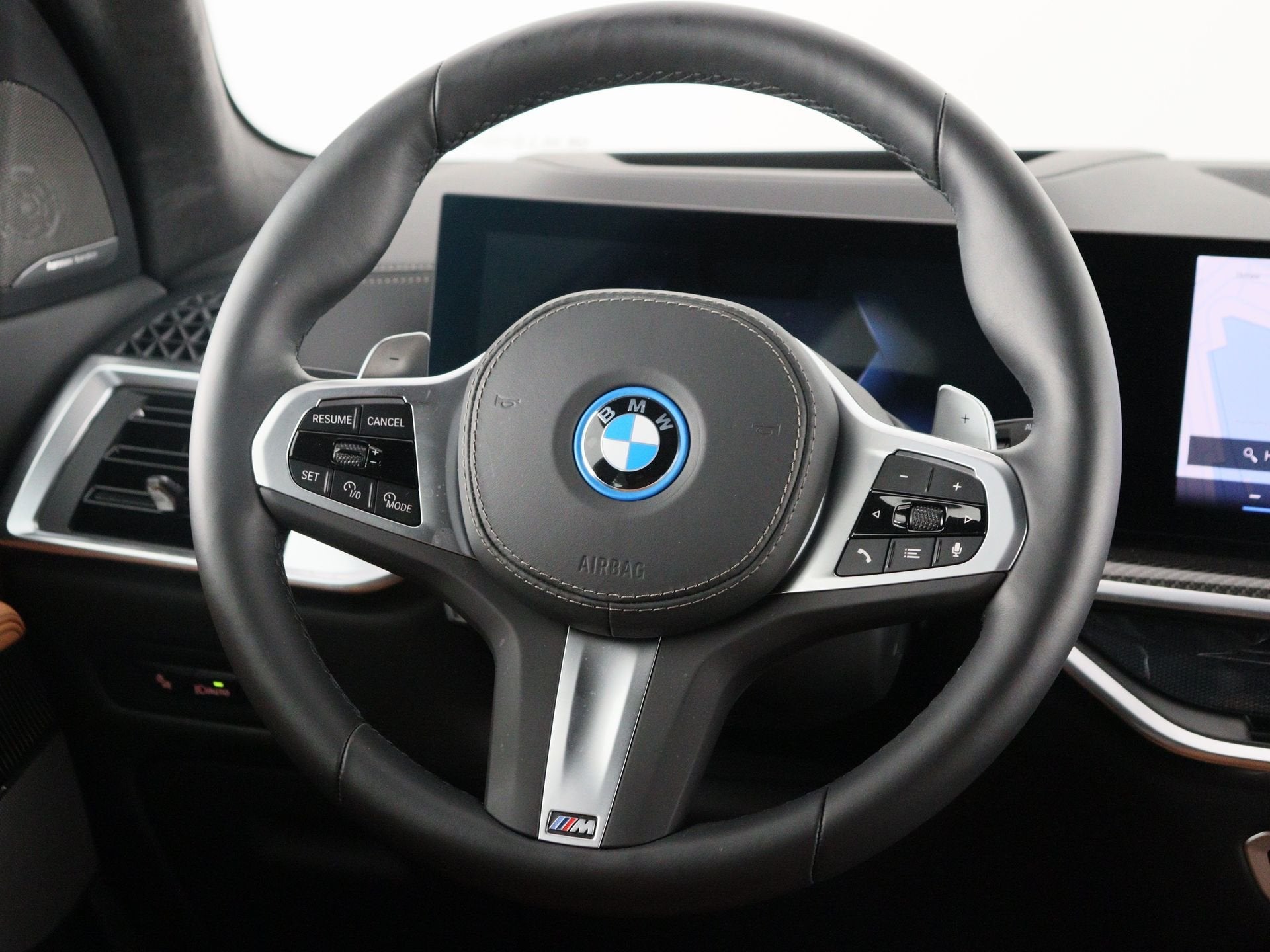 BMW X5 xDrive50e SoH 100% (bj 2025, automaat), Auto's, Gebruikt, 2395 kg, Met garantie (alle), Overige brandstoffen