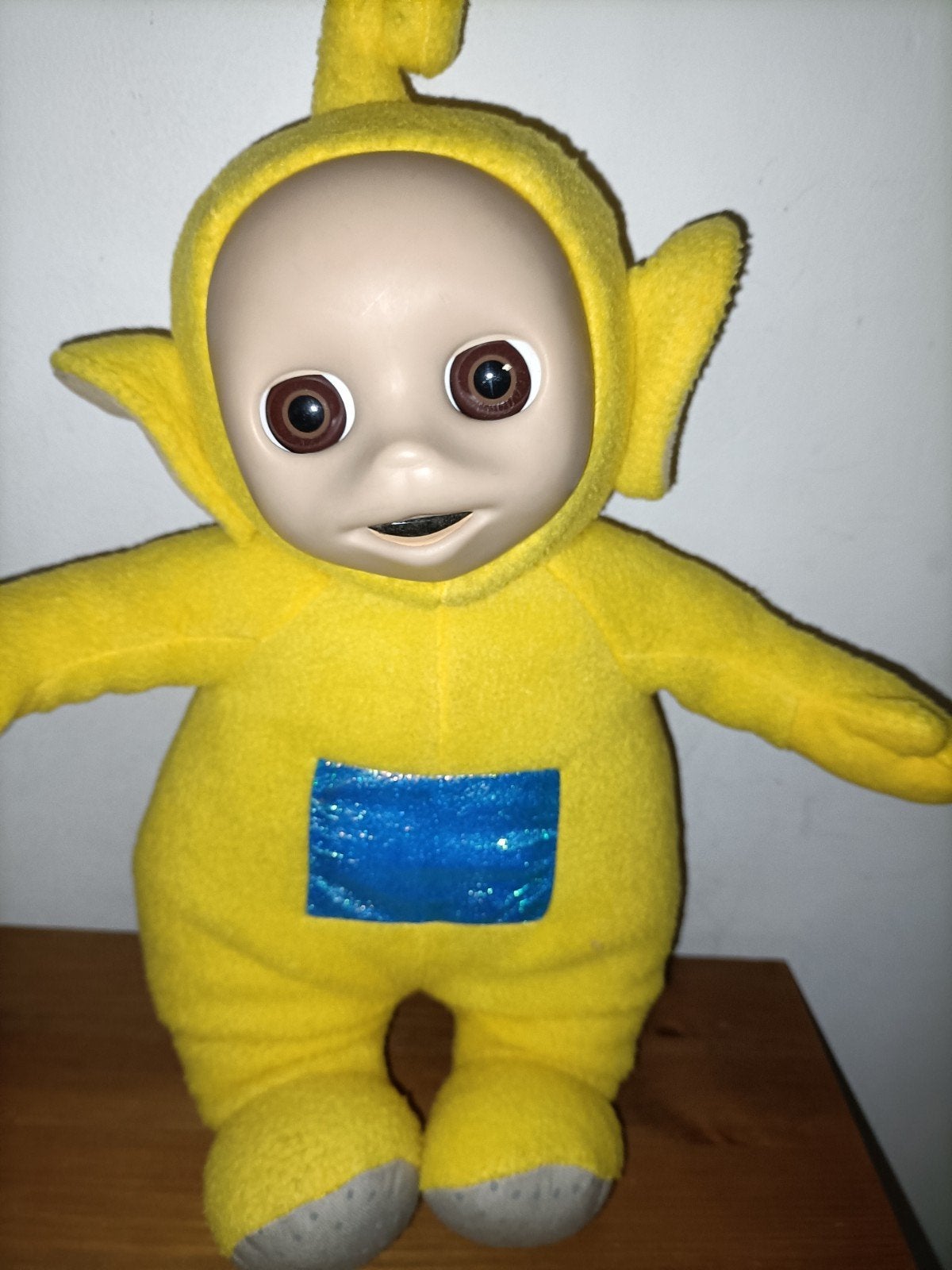 Lala knuffel met geluidjes en slaapogen 45 cm groot, Ophalen of Verzenden, Zo goed als nieuw, Overige typen