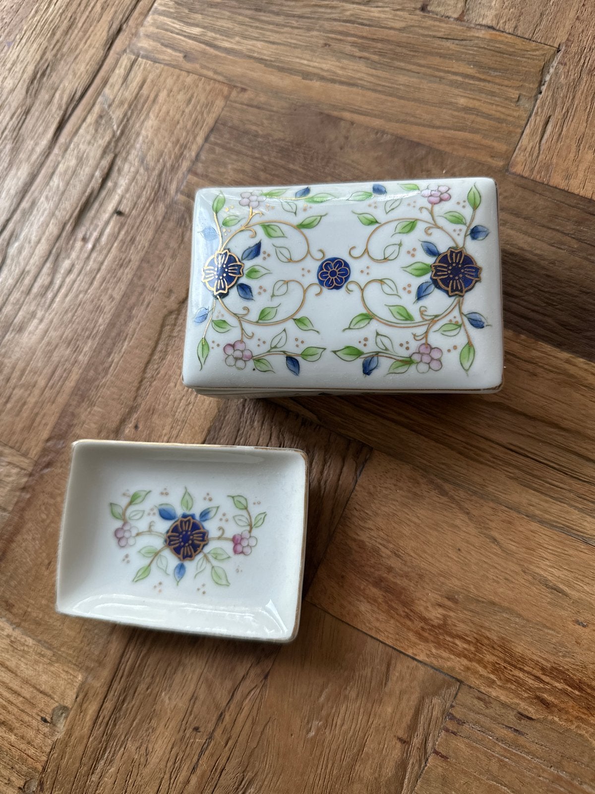 Japans Snuisterijbakje met Bloemenpatroon, Ophalen of Verzenden