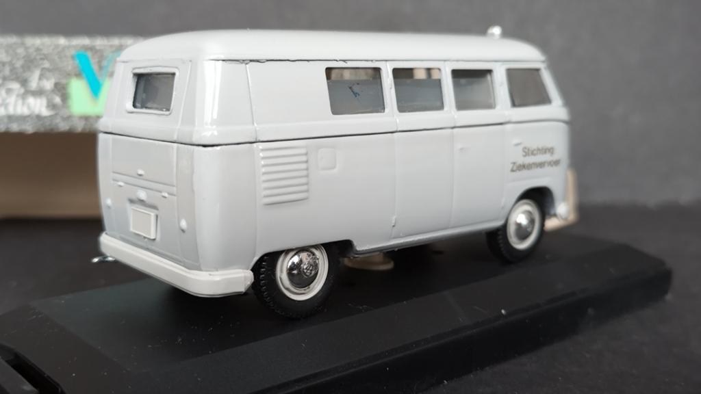 Volkswagen VW Transporter T1 ziekenvervoer 1:43 Vitesse Pol, Hobby en Vrije tijd, Modelauto's | 1:43, Overige merken, Auto, Verzenden
