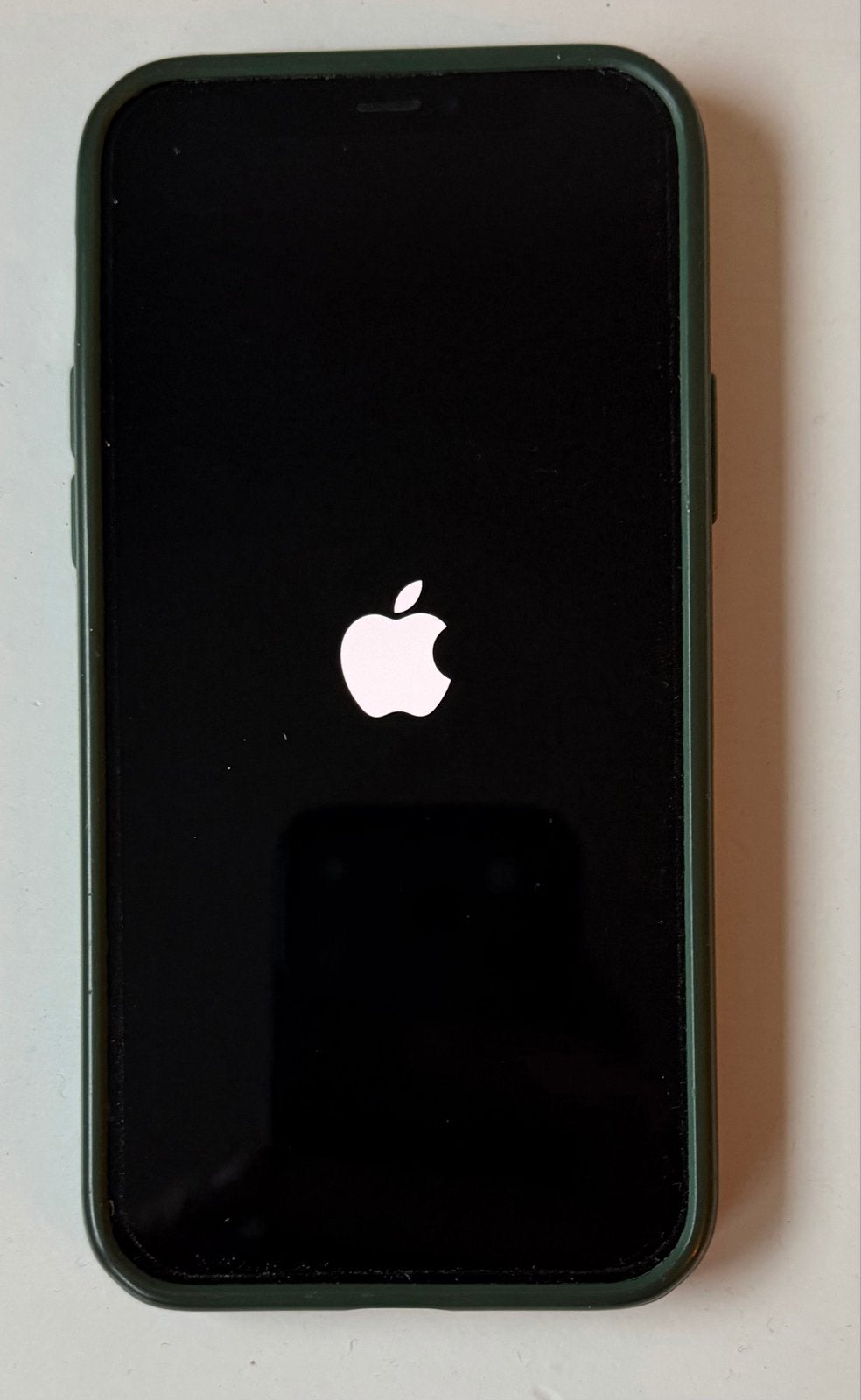 iPhone 12 Pro 256GB - graphite, Krasvrij, 256 GB, Gebruikt, Zonder simlock, Grijs