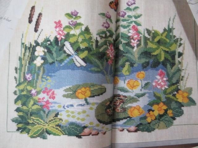 Borduurpatroon  Vijver met Bloemen en Libelle nr 3374, Verzenden, Nieuw, Handborduren, Patroon