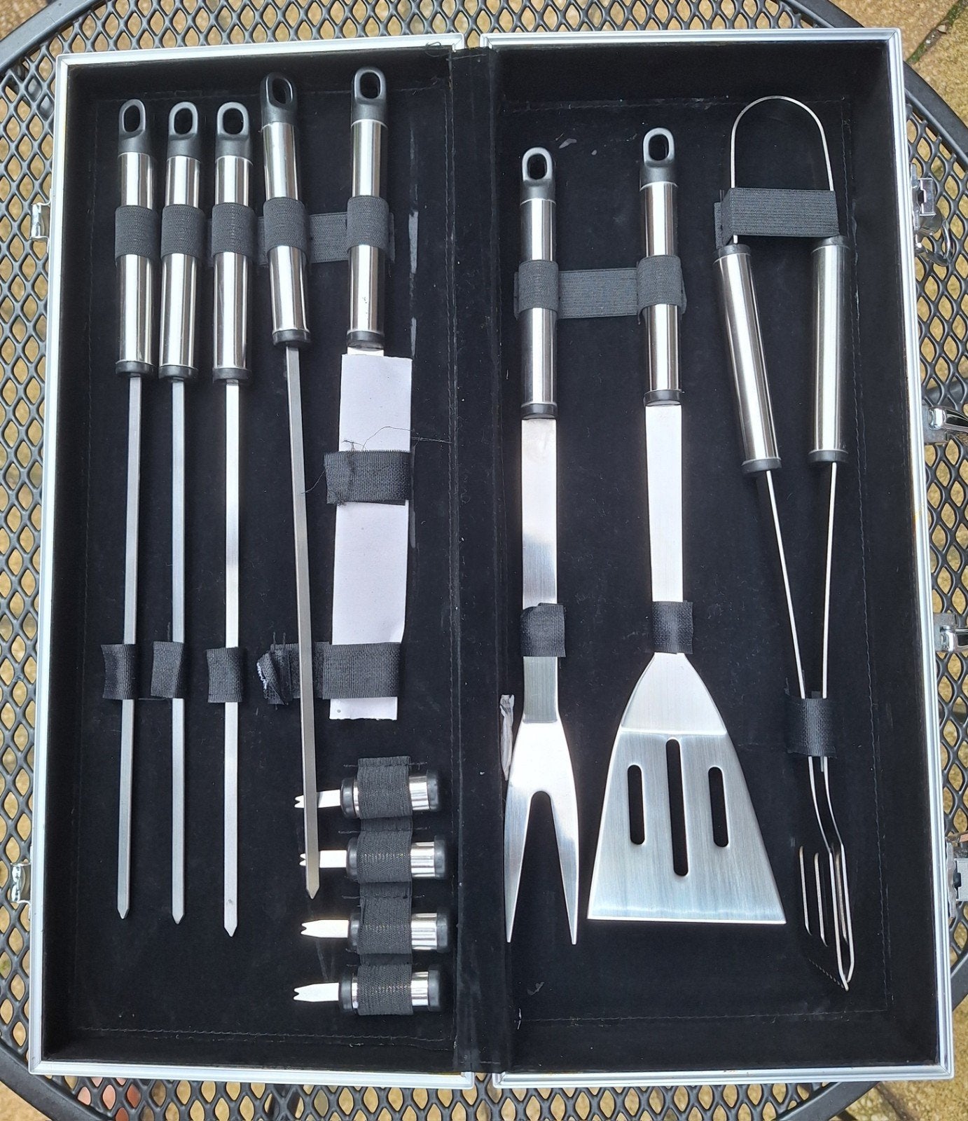 BBQ Gereedschap Set in Aluminium Koffer - 12 Delig, Ophalen of Verzenden, Nieuw