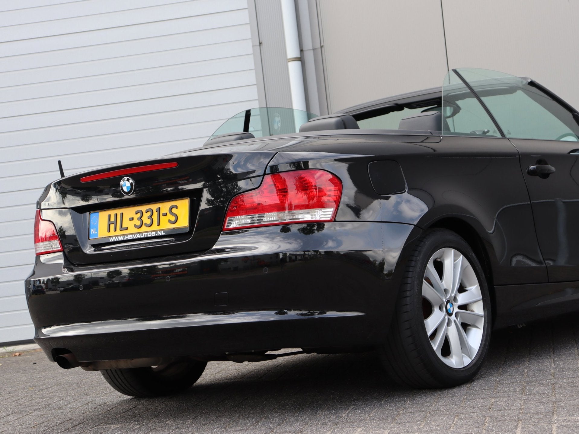Foto 11 van BMW 1-serie Cabrio 118i Executive airco LM cruise