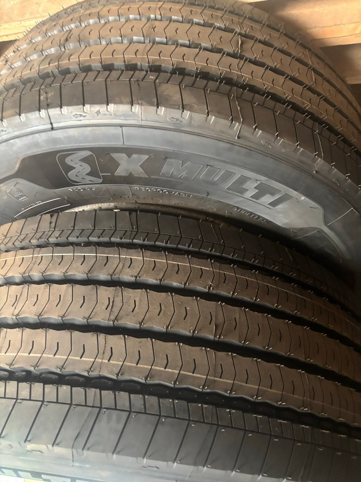 2x Nieuwe Michelin X Multi F 385/55R22.5 Vrachtwagenbanden, Ophalen, Nieuw, Overige merken