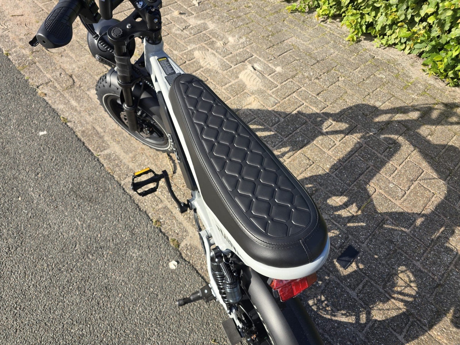 Fatbike V8 Mini Bleutooth Speaker+ Dubbele vering Nieuw