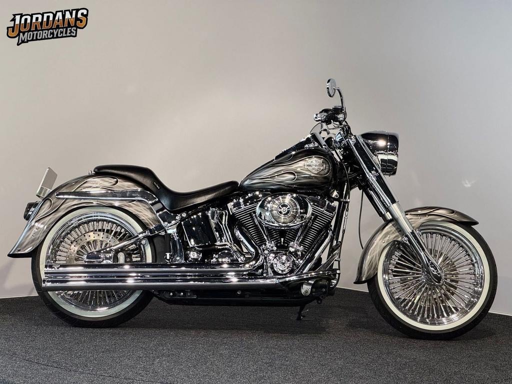 HARLEY-DAVIDSON FAT BOY CUSTOM | V&H | Alarm (bj 2005), 2 cilinders, HARLEY-DAVIDSON, Chopper, Bedrijf