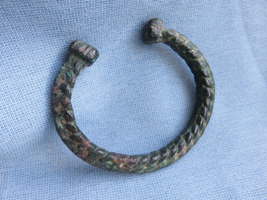 Middeleeuwen - armband in brons - 6e - 9e eeuw, Sieraden, Tassen en Uiterlijk, Ophalen of Verzenden, Brons, Armband