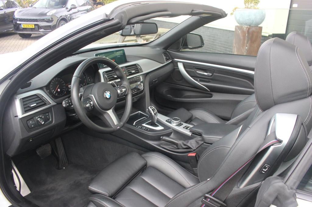 BMW 4-serie Cabrio 420i High Executive M Sport | Trekhaak |, Auto's, BMW, Automaat, 1998 cc, Achterwielaandrijving, Gebruikt