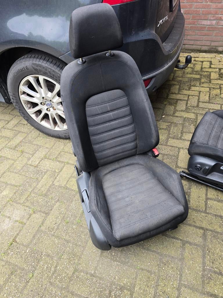VW Passat Sportstoelen met stoelverwarming en lendensteun, Auto-onderdelen, Interieur en Bekleding, Ophalen of Verzenden, Gebruikt